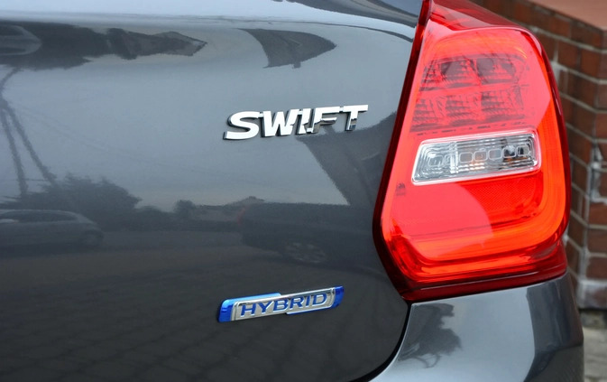 Suzuki Swift cena 59899 przebieg: 44000, rok produkcji 2021 z Włocławek małe 529